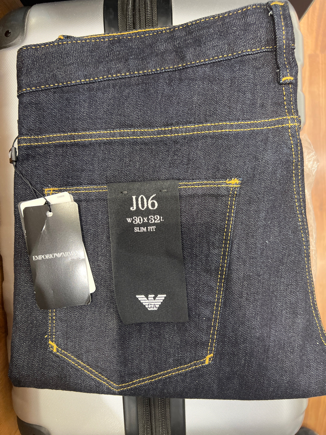 Jean Emporio Armani slim fit J06 bleu foncé