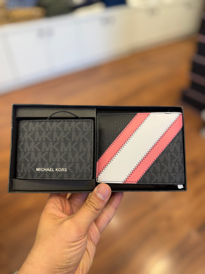 Logo and Striped Wallet With Passcase Gift Set