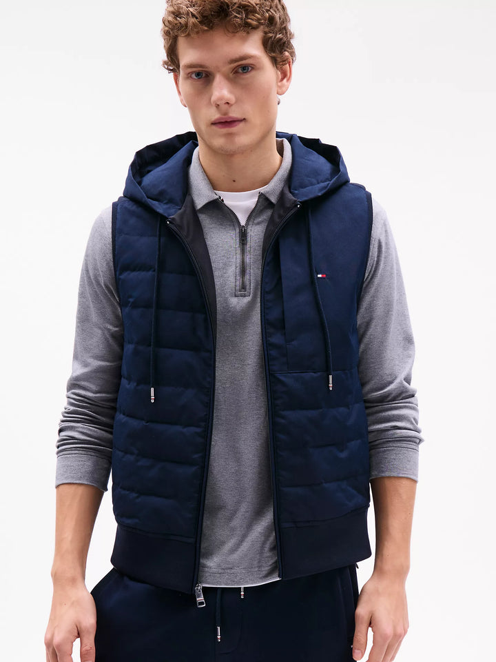 Gilet rembourré à capuchon et glissière