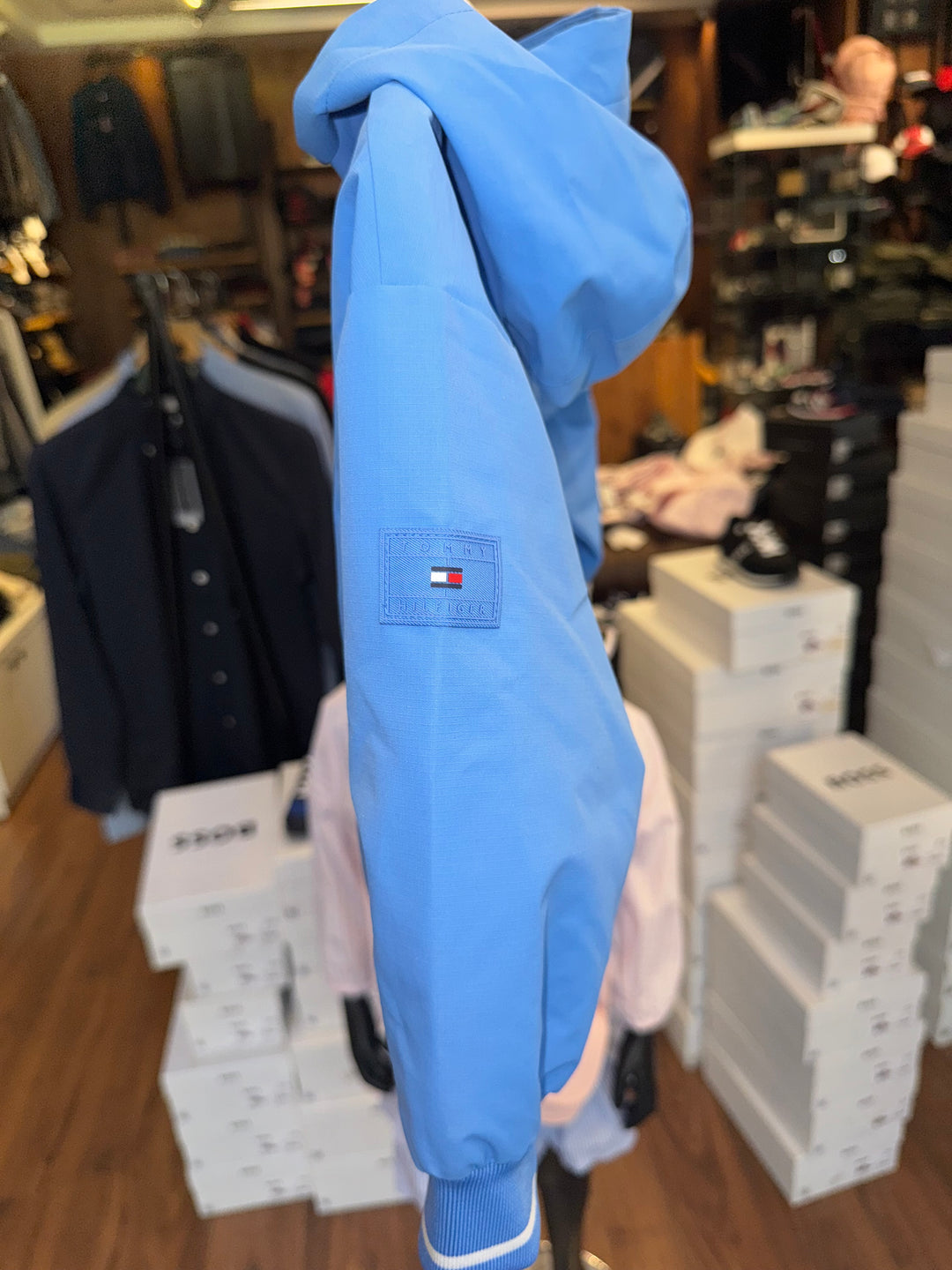 Veste Tommy Hilfiger bleu pour enfant bomber 1985 avec monotype hilfiger