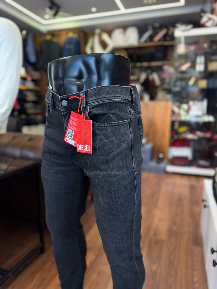 Jean Diesel gris foncé skinny fit
