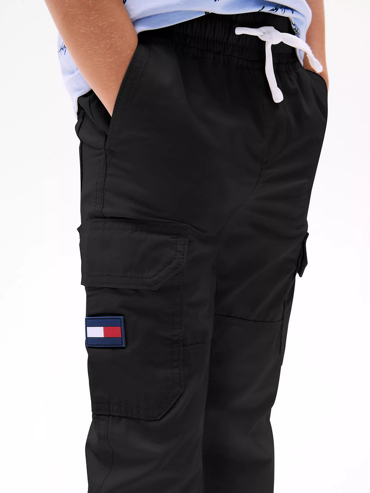Pantalon cargo Tommy Hilfiger pour garçons à finition lisse