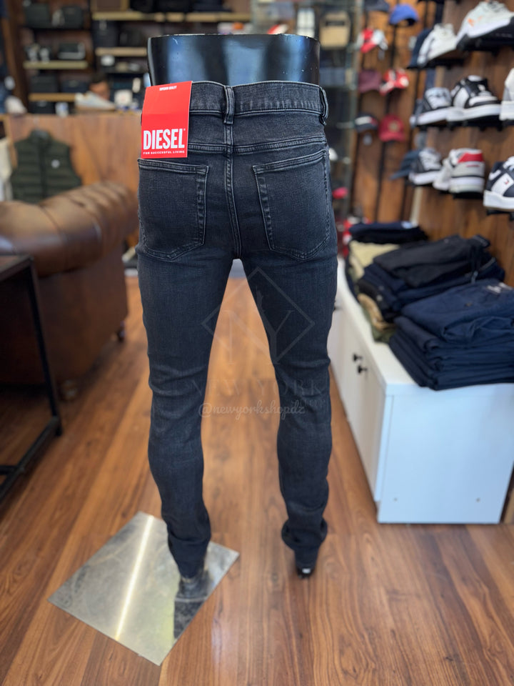 Jean Diesel gris foncé skinny fit