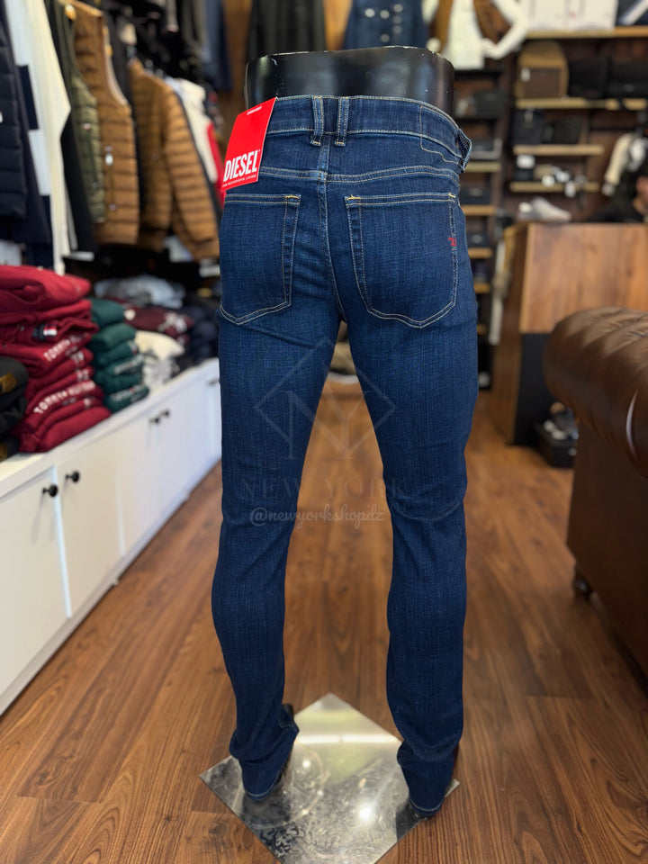 Jean Diesel Bleu foncé skinny fit