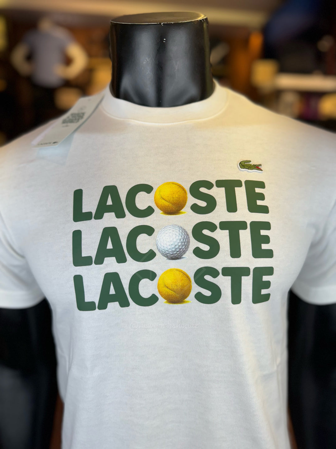 T-shirt Lacoste relaxed fit en cotton balles de tennis