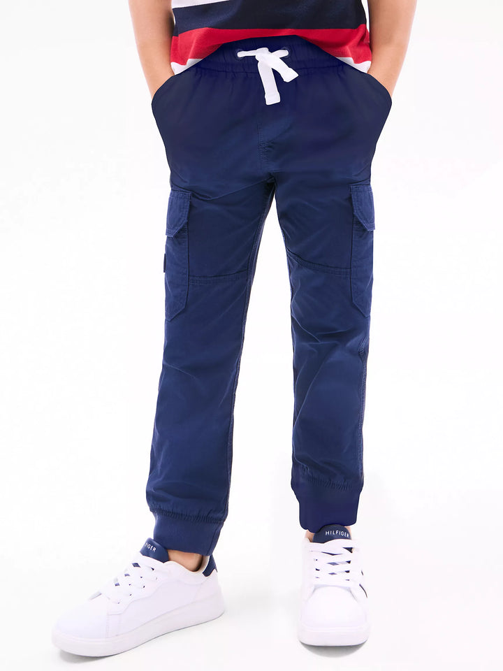 Pantalon cargo Tommy Hilfiger pour garçons à finition lisse